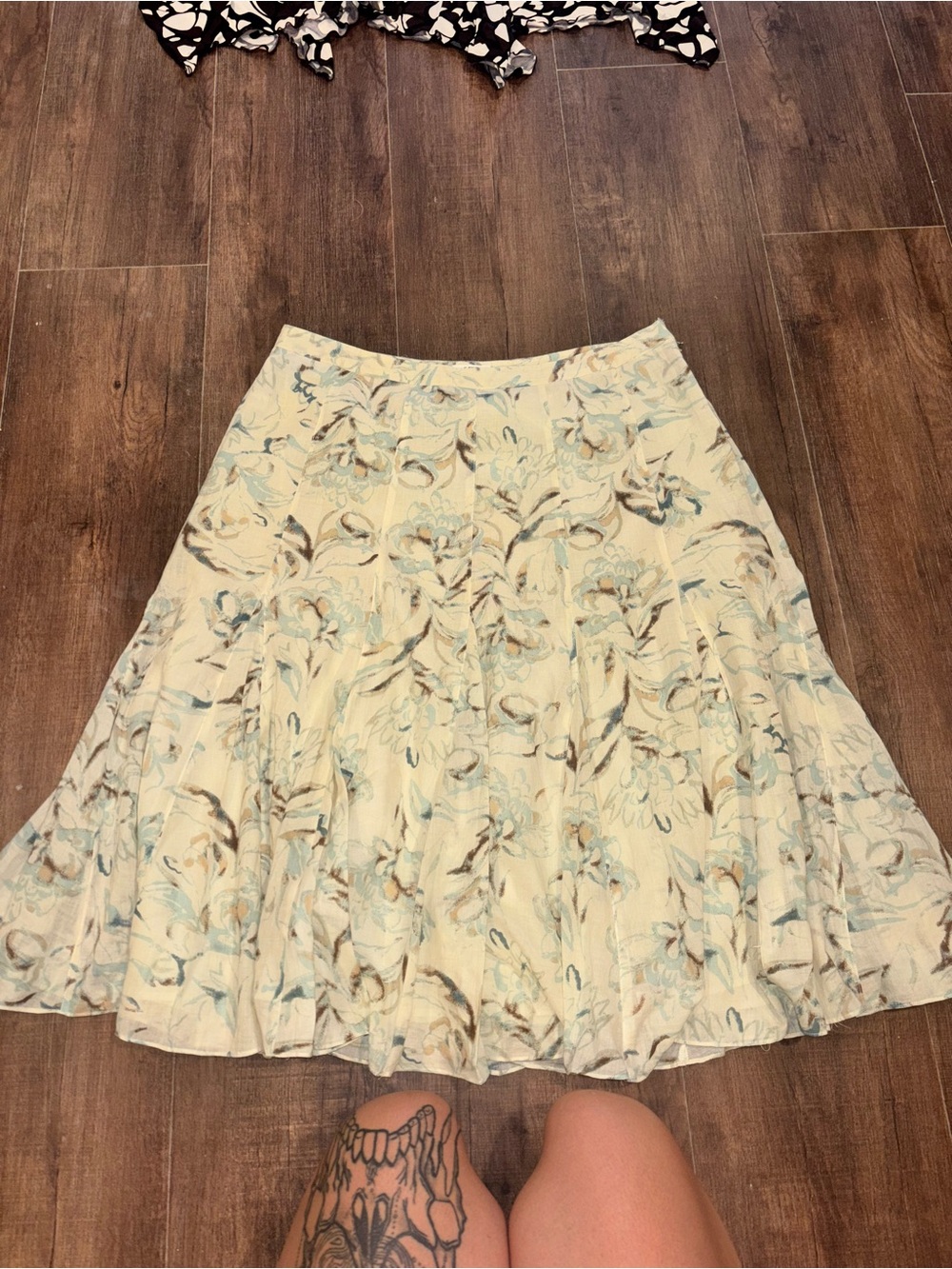 Y2K Cato 100% Cotton Midi Skirt Featuring Goblet Pleats & Floral Design Size 18w